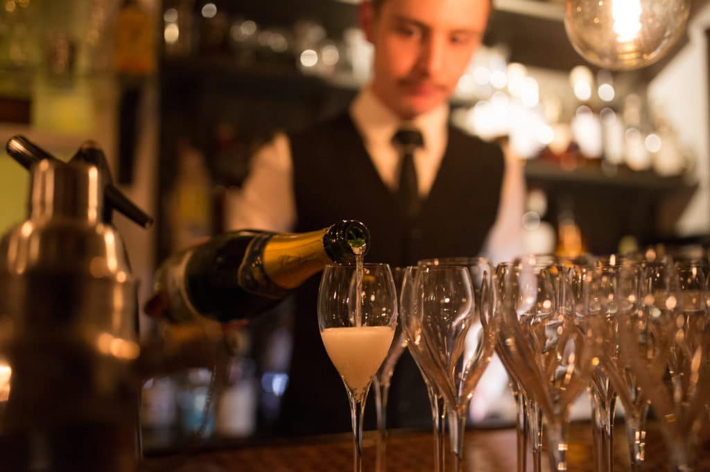 Bar Jobs Brighton Bar Work in Brighton Best Bar Jobs