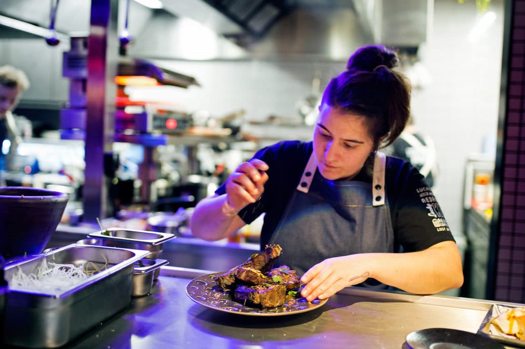 Preparing food at a gantry