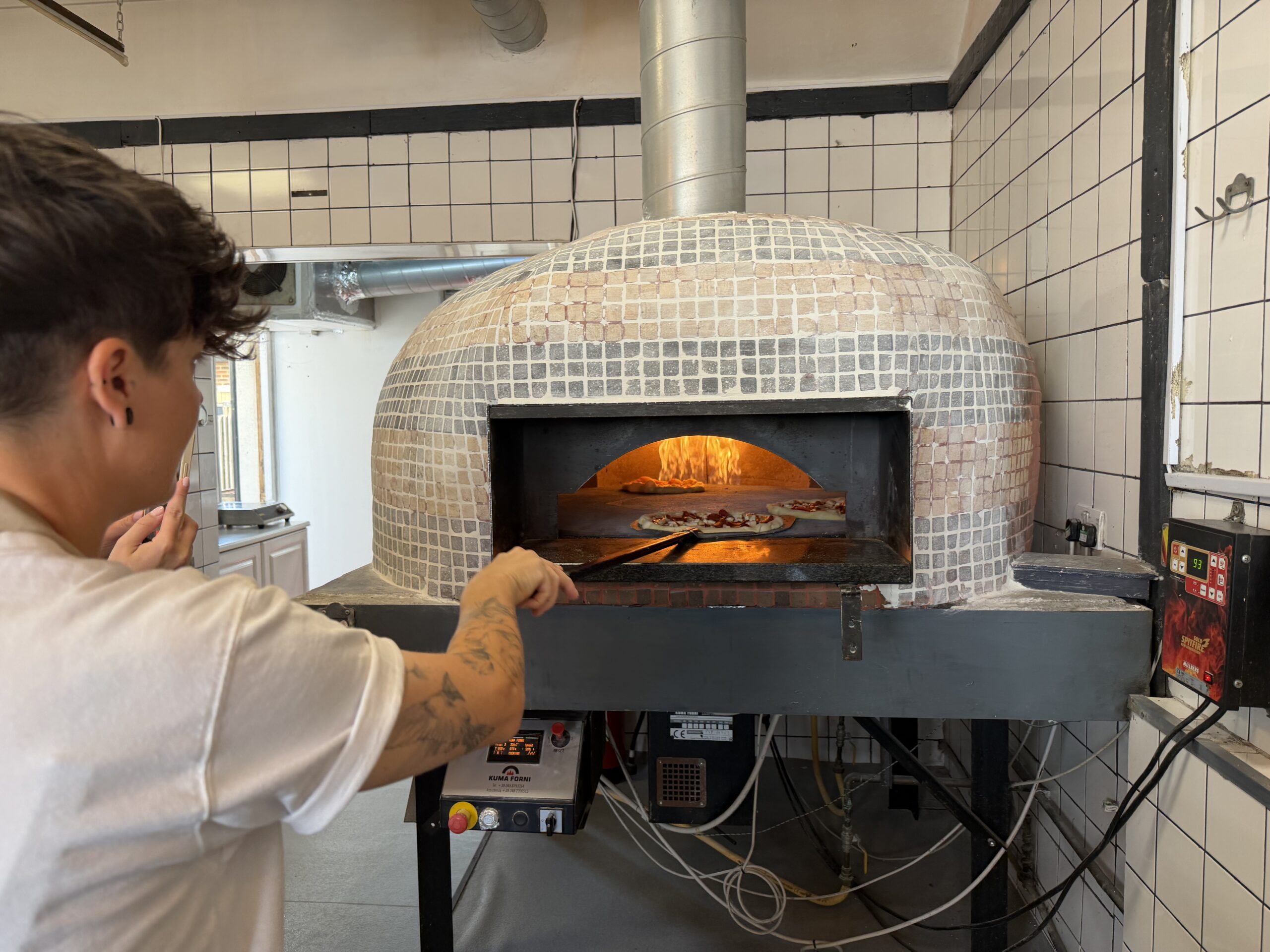 Brigi Stamber - Pizza Oven
