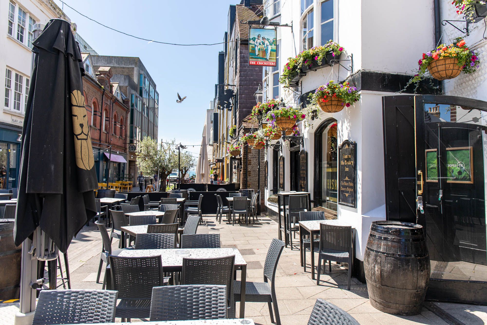outside of the cricketers pub, part of the Brighton fish and chips guide. Close to Brighton Beach