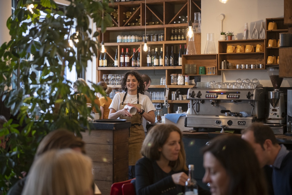 Mange Tout Bistro in the North Laine are of Brighton. A French bistro serving Gallic classics open 7 days a week. Voted among the best restaurants in Brighton at the Brighton restaurant Awards Vote online (BRAVO Awards)