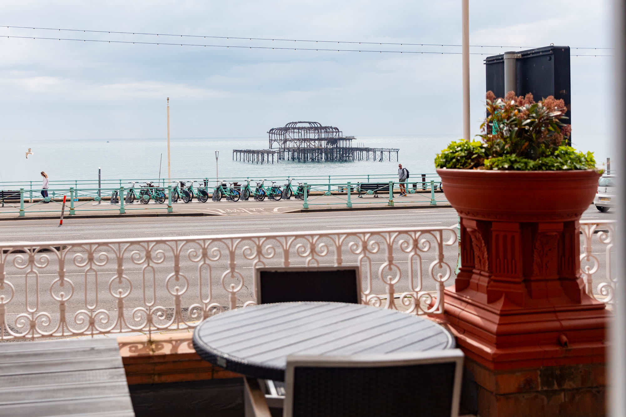 metropole bar terrace